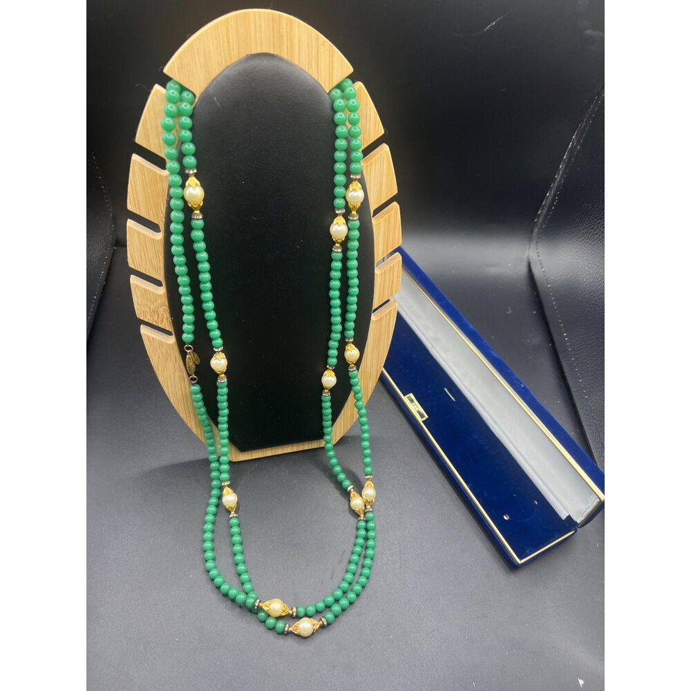 Sandra David Green Beaded Necklace with Faux Pearls – Vintage Box – 60” Long